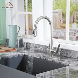 Single Handle Pull Down Sprayer Kitchen Faucet with Three-function Pull Out Sprayer in Brushed Nickel
