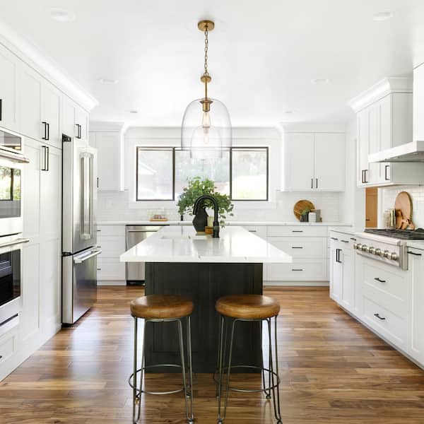 Rennnsan Owen 1-Light Glass Single Pendant Light PL8101-47798