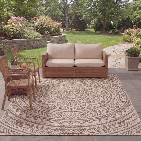 Courtyard Light Beige/Light Brown 8 ft. x 11 ft. Border Indoor/Outdoor Patio Area Rug