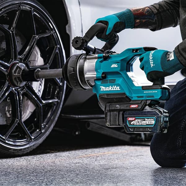 40V XGT Brushless Cordless 4-Sp. High-Torque 1 in. D-Handle Extended Anvil Impact Wrench kit w/ Friction Ring (5. 0Ah)