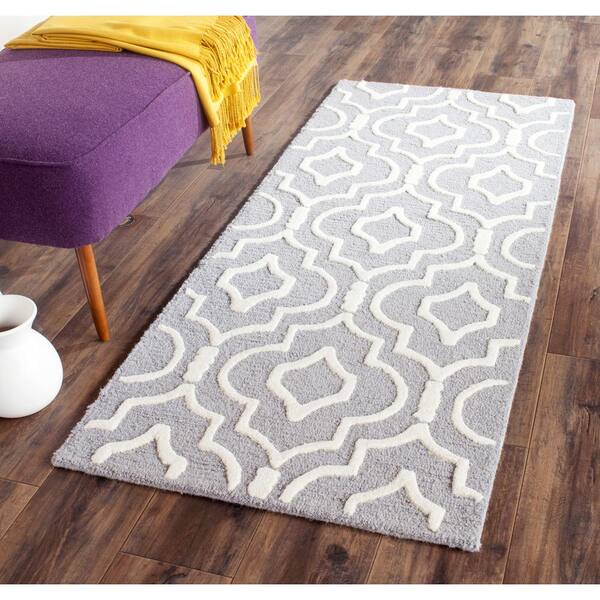 Cambridge Silver/Ivory 3 ft. x 6 ft. Multi-Trellis Geometric Runner Rug