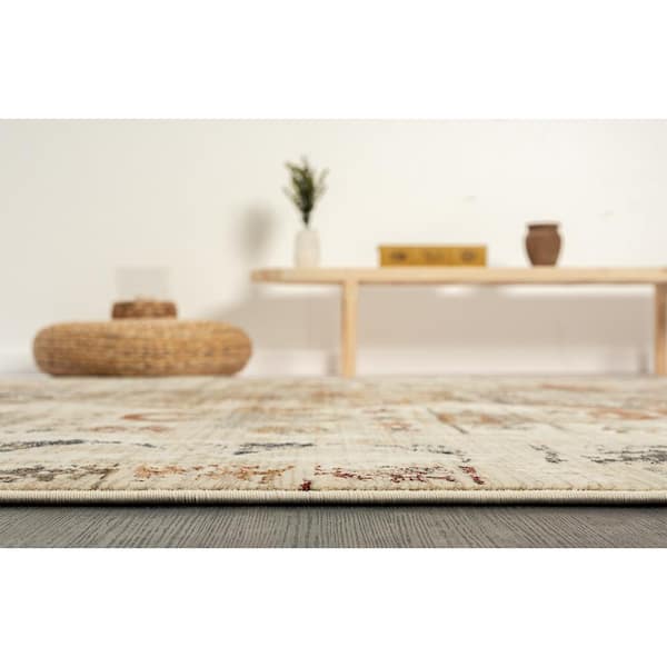 Petra Beige 2 ft. 3 in. x 7 ft. 8 in. Santa Fe Earth Area Rug