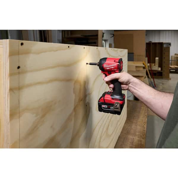 Milwaukee M18 FUEL SURGE 18V Lithium-Ion Brushless Cordless 1/4 in