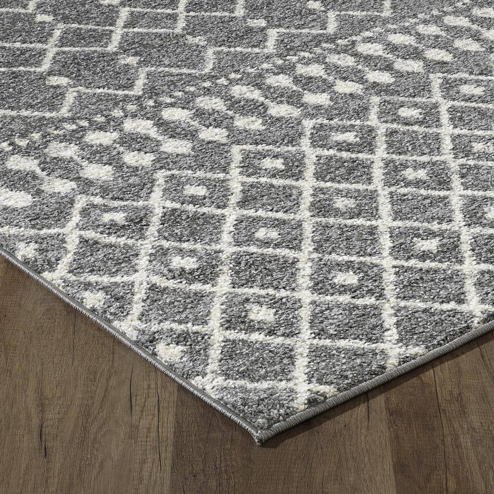 Braided Gray Geometric 5' x 7' Easy Care Synthetic Rug