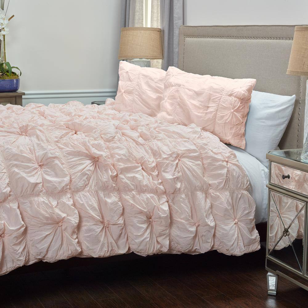 Rizzy Home Pink 2-Piece Pink Twin Comforter Set Rizzy Home Pink 2-Piece Pink Twin Comforter Set - 2