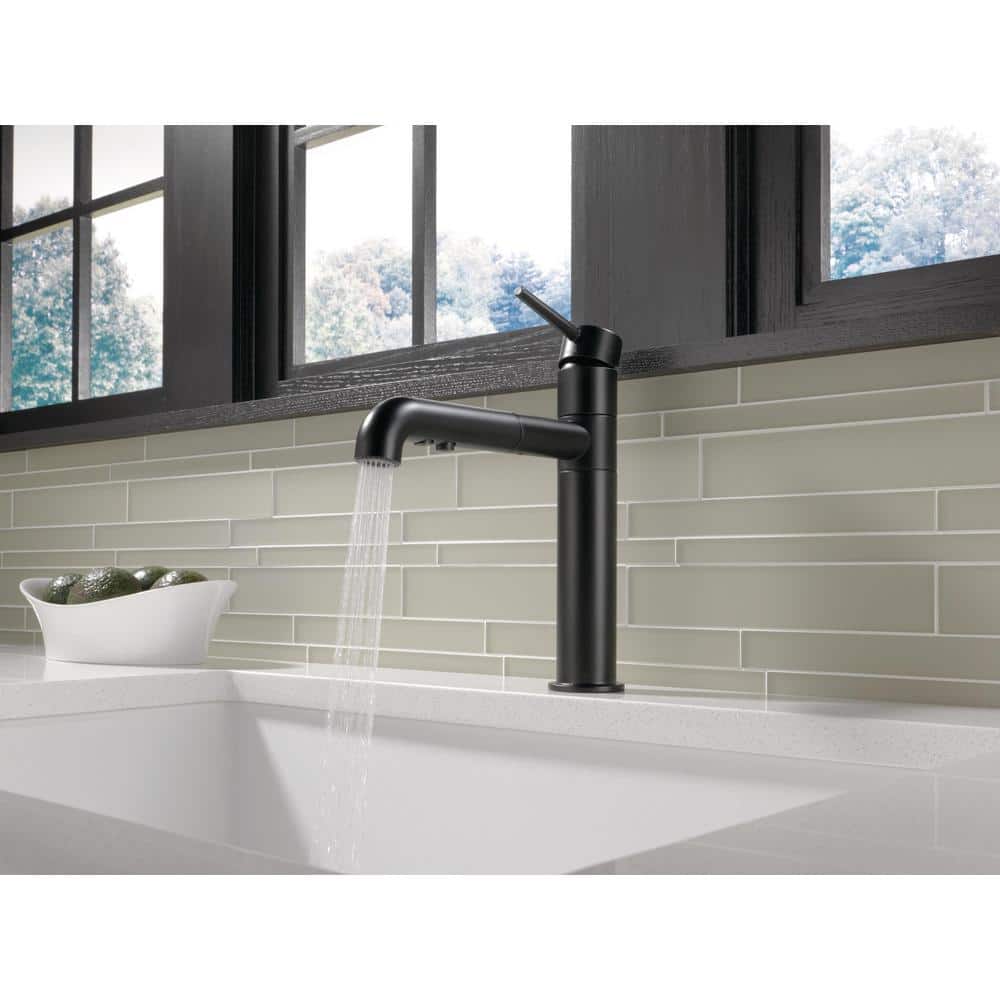 Matte Black Stainless Steel Pull-Out Spray Kitchen Faucet