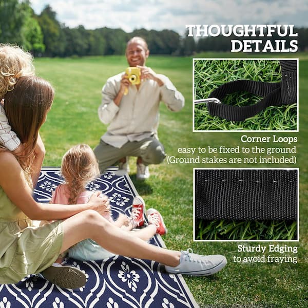 Blue and White Gourd Border 9 ft. x 12 ft. Waterproof Plastic Straw Floor Mat Large Reversible Outdoor Rug Area Rug