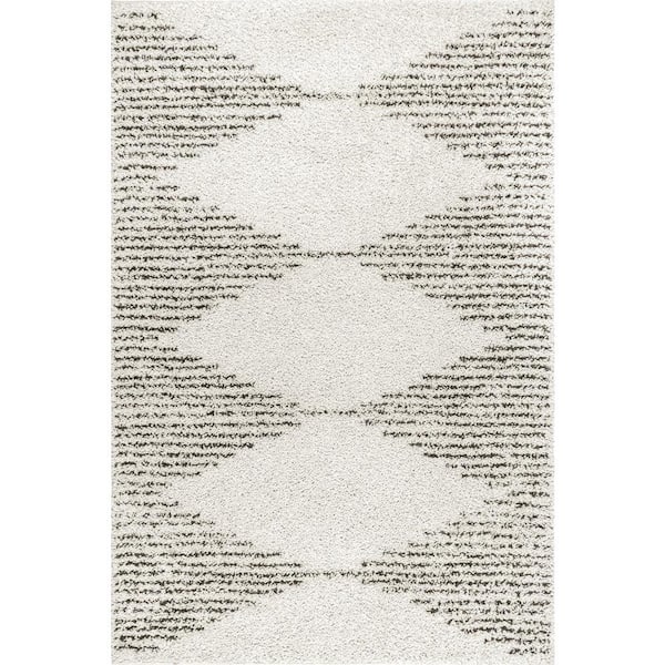nuLOOM Scarlette Abstract Diamond Shag Off White Doormat 2 ft. x 3 ft.  Area Rug