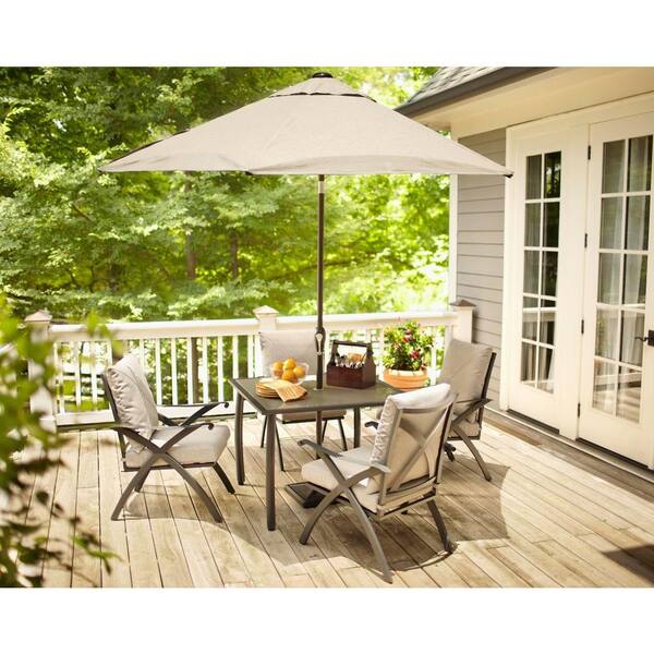 Hampton Bay Marwood 5-Piece Patio Dining Set with Light Gray Cushions-DISCONTINUED