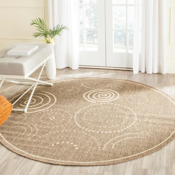 Courtyard Brown/Natural 5 ft. x 5 ft. Round Border Indoor/Outdoor Patio  Area Rug