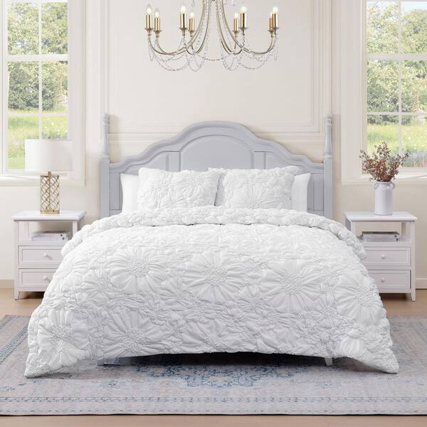 DESIGN STUDIO Blossom Floral White Puffy Textured Microfiber 3-piece ...