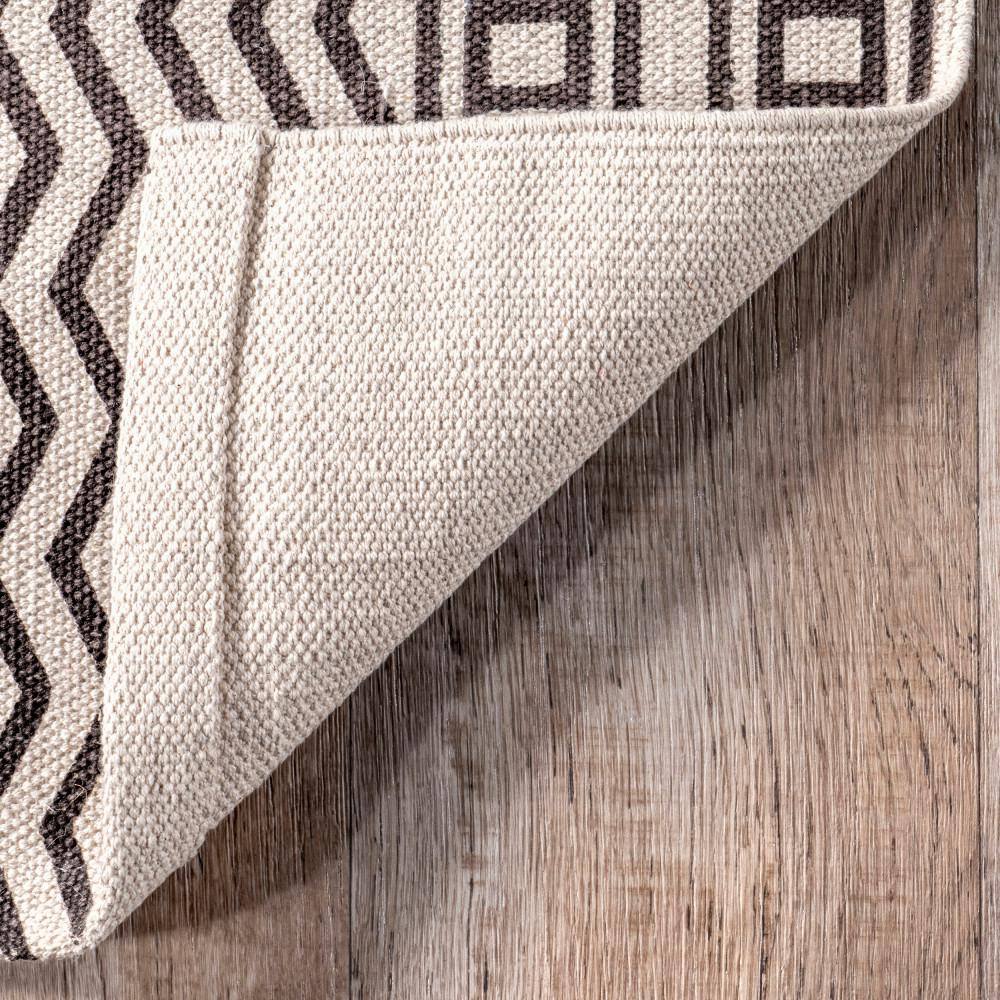 Modern Geometric Black and White Cotton Flat Weave Area Rug 8' x 10'