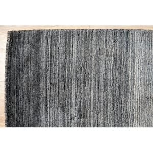 Charcoal Handloomed Wool Transitional Rainbow Loom Rug, 5 ft. x 8 ft. Area Rug