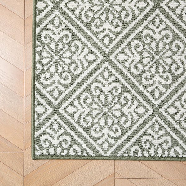 Austell 2-Tone Ivory/Sage 2 ft. x 5 ft. Geometric Polypropylene 2-Piece Rug Set