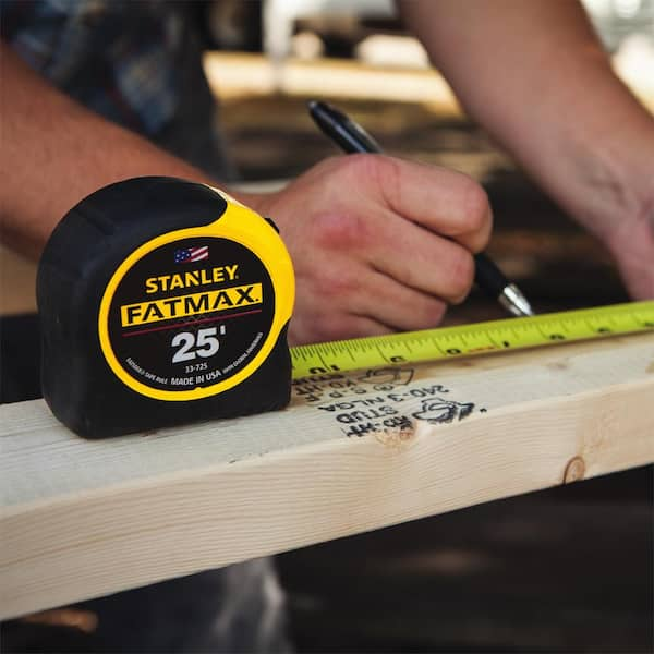 Stanley FATMAX 25 ft. x 1-1/4 in. Tape Measure with Bonus Classic  Retractable Blade Knife 33-725WRBK - The Home Depot