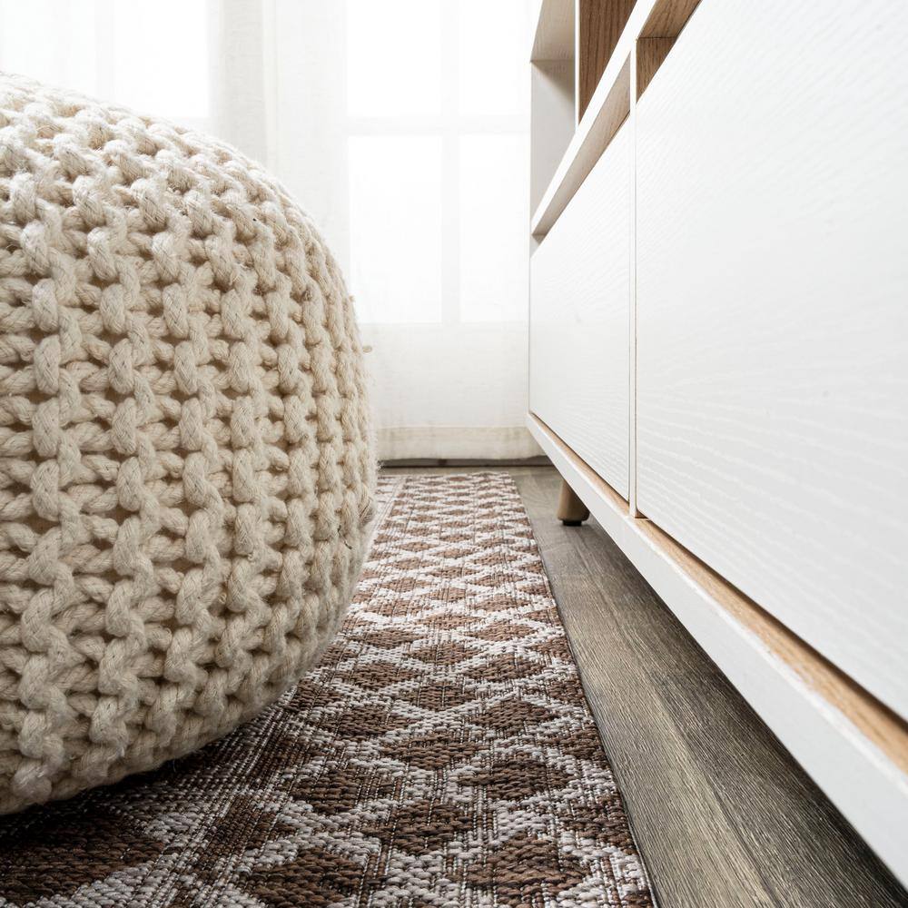 Tribal Diamond Medallion Brown/Beige Indoor/Outdoor Rug