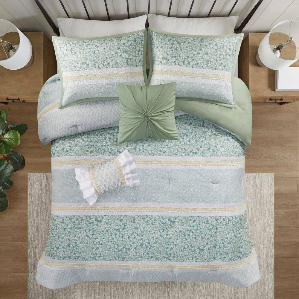 Green Seersucker Floral Full Comforter Set with Throw Pillows