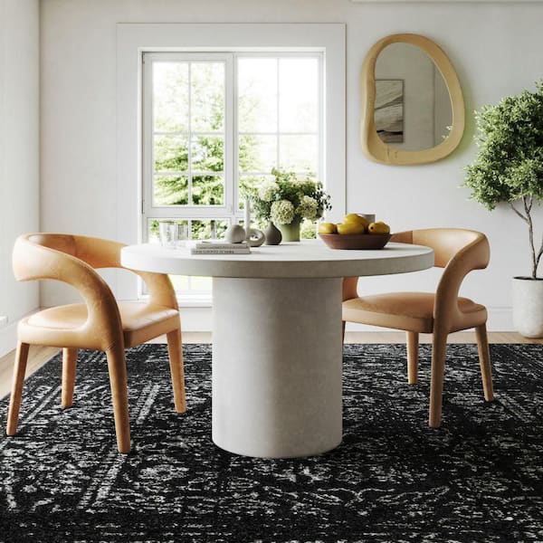 Ring Around The Rosette Black 6 ft. x 6 ft. Indoor Area Rug