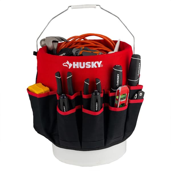 https://images.thdstatic.com/productImages/5a3c8827-8bae-44c3-9750-eb77b40b9d33/svn/red-black-husky-tool-bags-hd10030-th-40_600.jpg