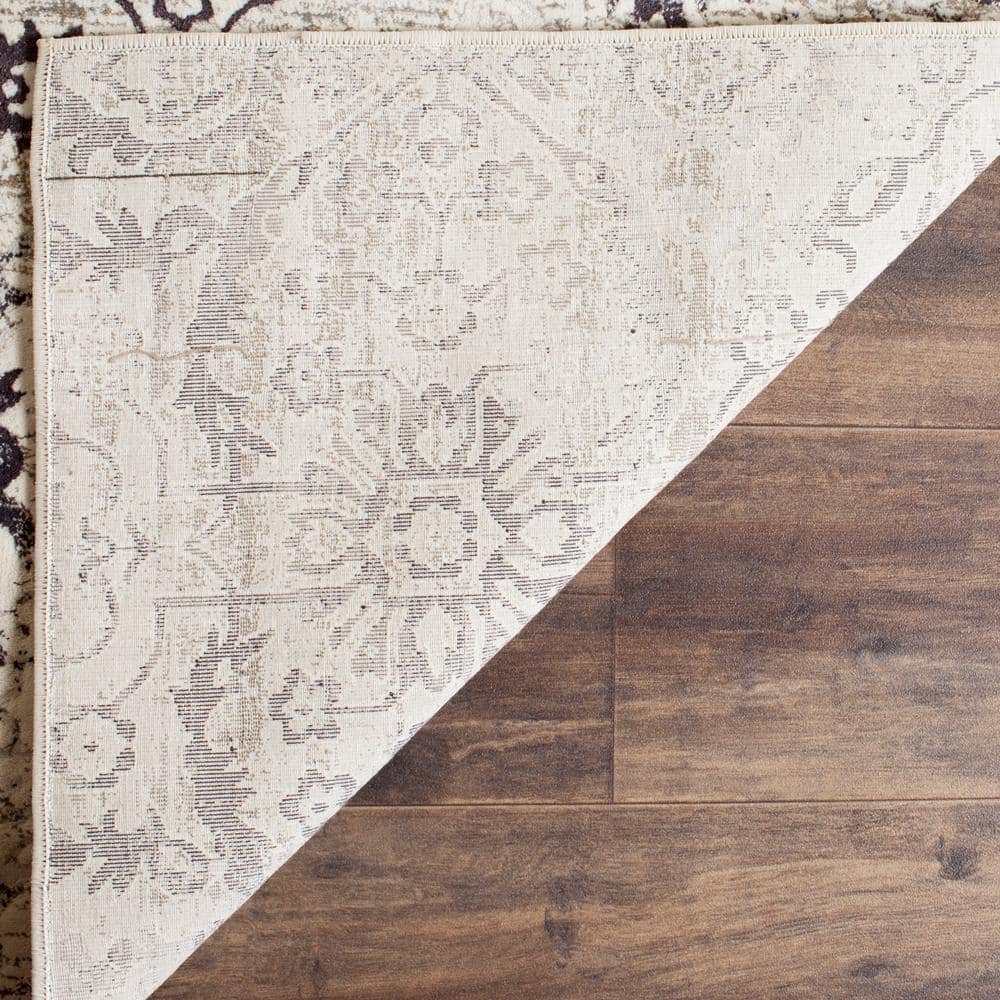 Urban Chic Vintage Blue 4'x6' Viscose and Cotton Blend Rug