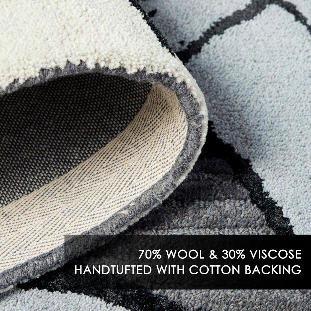 Gray Floral Handmade Wool and Viscose 6' x 9' Area Rug