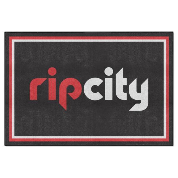FANMATS Portland Trail Blazers Black 5 ft. x 8 ft. Plush Area Rug 37082 -  The Home Depot