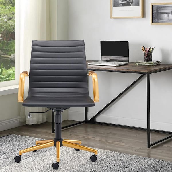 amazonbasics mesh chair