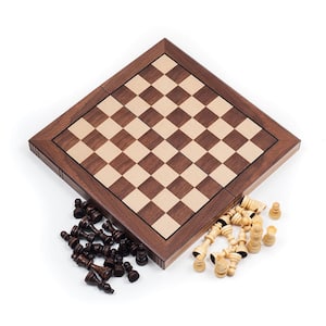 Walnut Staunton Chessmen Chess Set