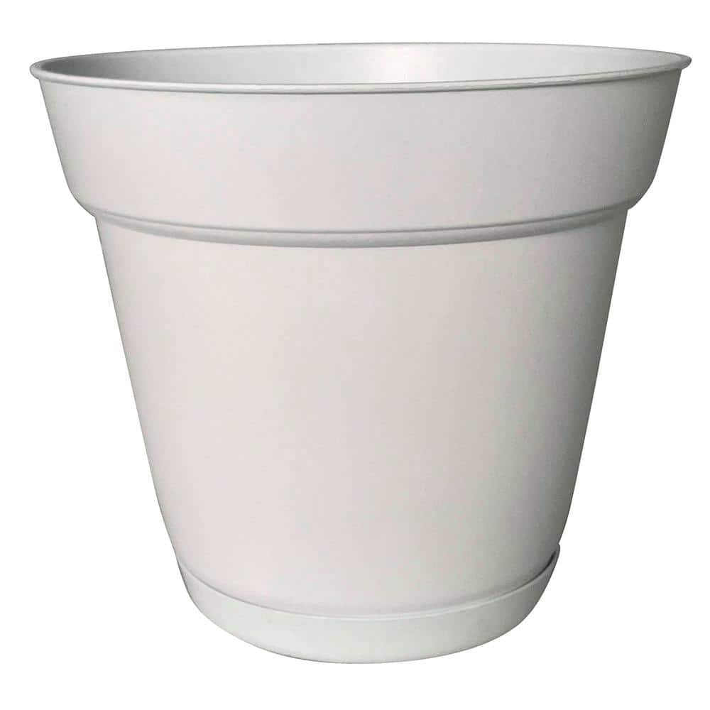 Vigoro 8 in. Bea Small Bright White Resin Planter (8 in. D x 7.1 in. H ...