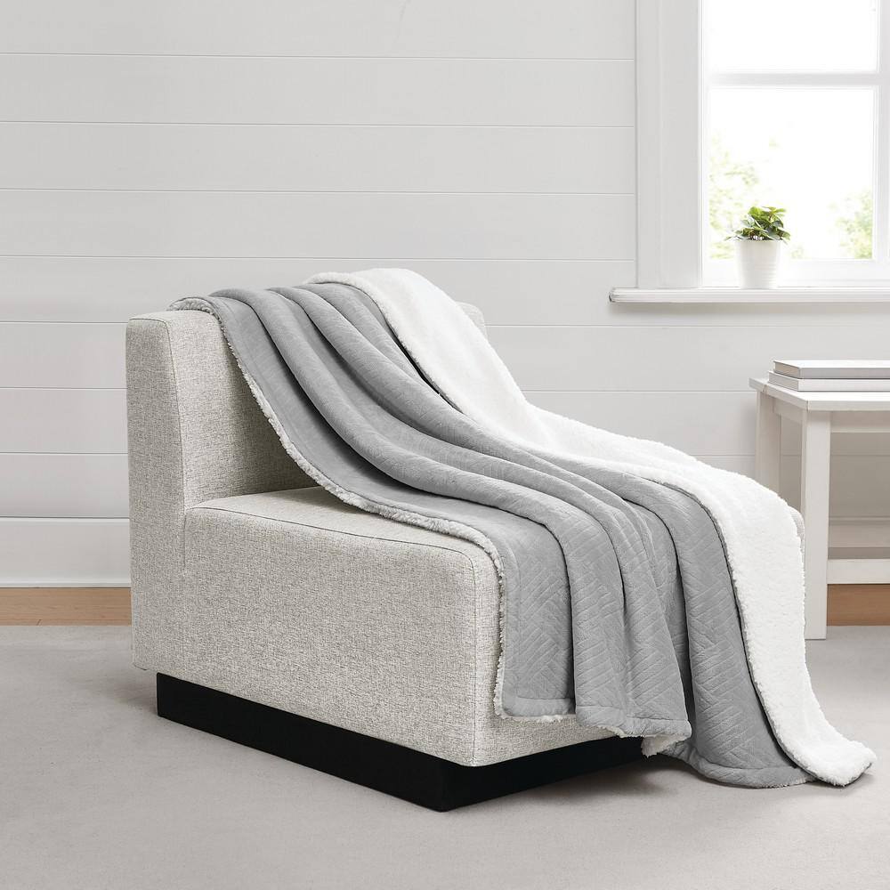 Gray Reversible Faux Fur and Sherpa Fleece Throw Blanket 50x70