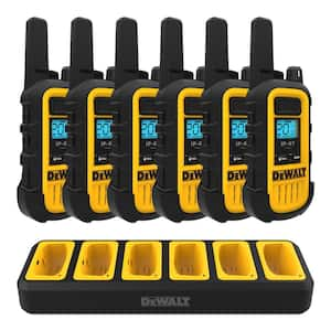 DEWALT DXFRS800 Heavy-Duty 2-Watt Walkie Talkie and Headset Bundle (4-Pack)  2DXFRS800-SV1 - The Home Depot