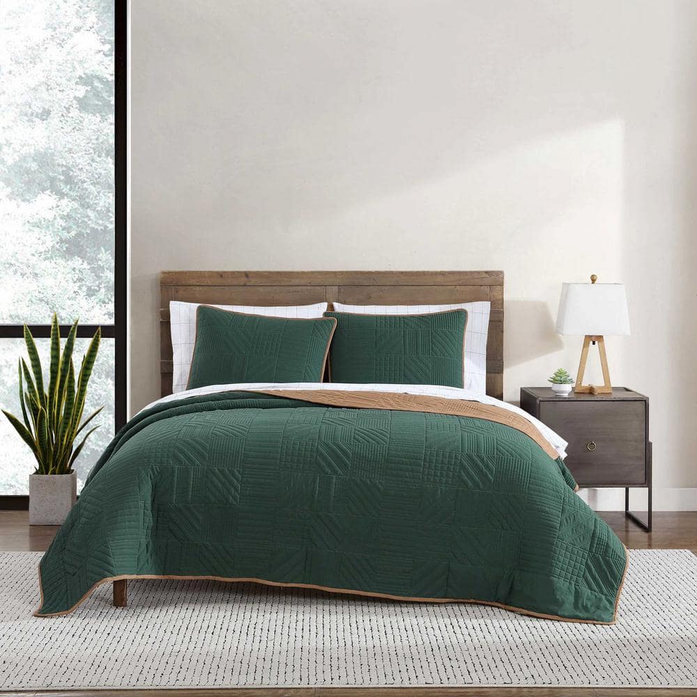 Full Reversible Brown and Green Microfiber Quilt Set