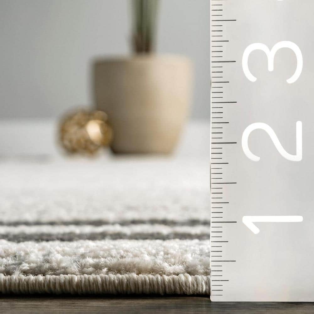 Beige and Black Rectangular Reversible Synthetic Area Rug, 5' x 7'