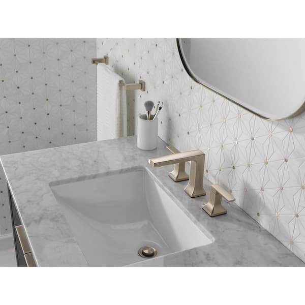 Velum 18 in. Wall Mounted Single Towel Bar in Stainless