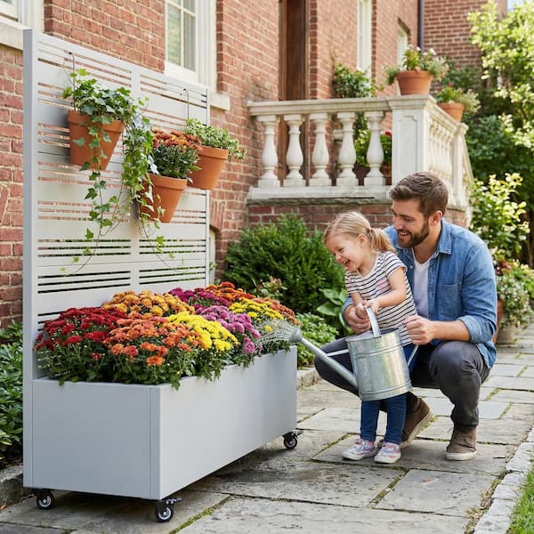 SpassWay White Galvanized Steel Planter Box with Trellis and