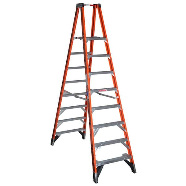 Werner 14 ft. Reach Fiberglass Platform Twin Step Ladder with 300 lb. Load Capacity Type IA Duty Rating