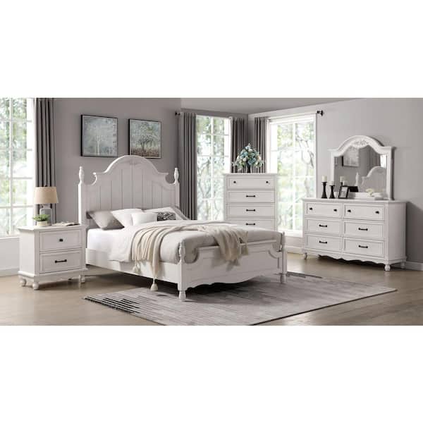 Furniture of America Tacarra 2-Drawer Antique White Nightstand (28 in. H x 28 in. W x 17 in. D)