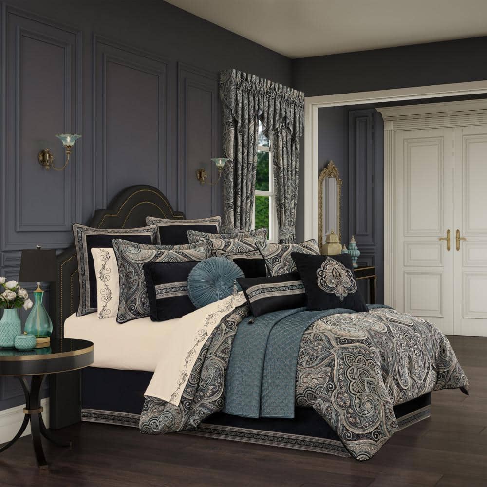 Queen Black and Teal Reversible Comforter Set