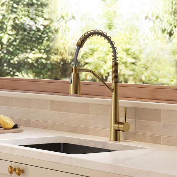 20 in. H Single Handle Pull Down Sprayer Kitchen Faucet 360° Spout Swivel Commercial Faucet in Brushed Gold