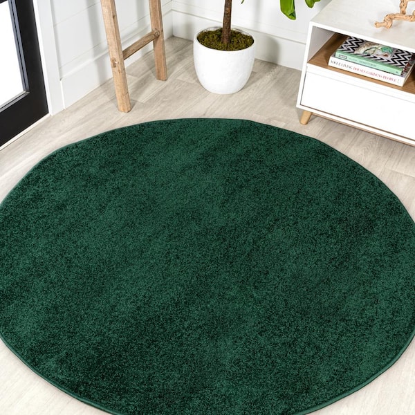 JONATHAN Y Haze Solid Low-Pile Emerald 4 ft. Round Area Rug
