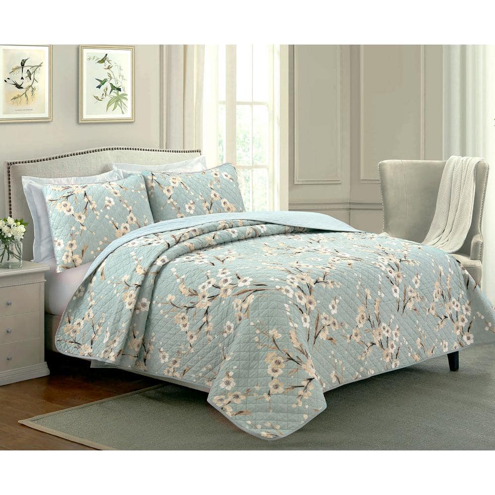 Cyan Blue Cotton Queen Reversible Floral Quilt Set