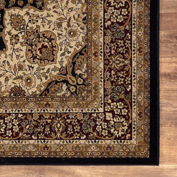 Iranian Silk Rug Size: 2 x 3 meter, 7 x 10 feet شجاد حرير ايراني مقاس: 2x3  متر