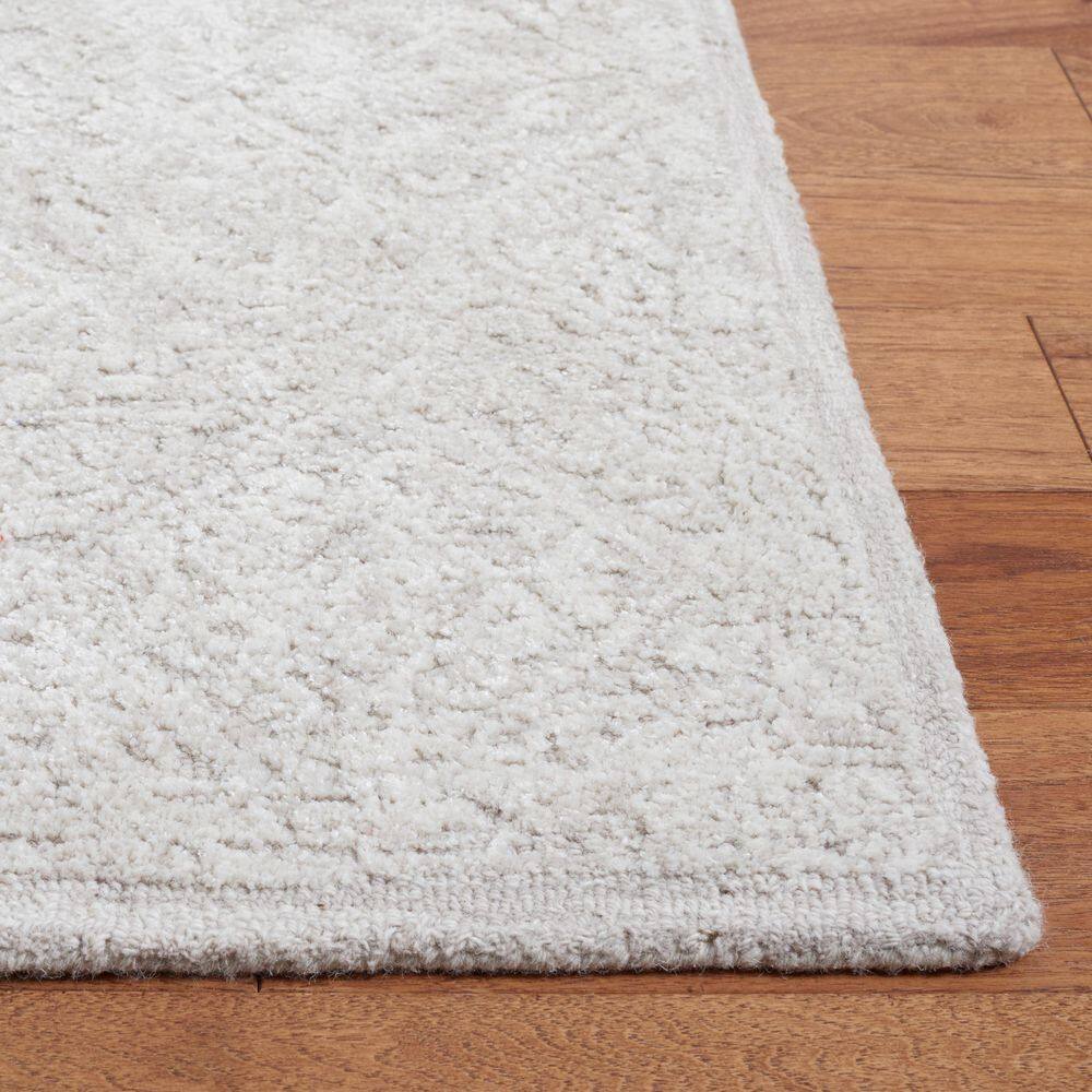 Light Grey Tufted Wool and Silk 3' x 5' Area Rug