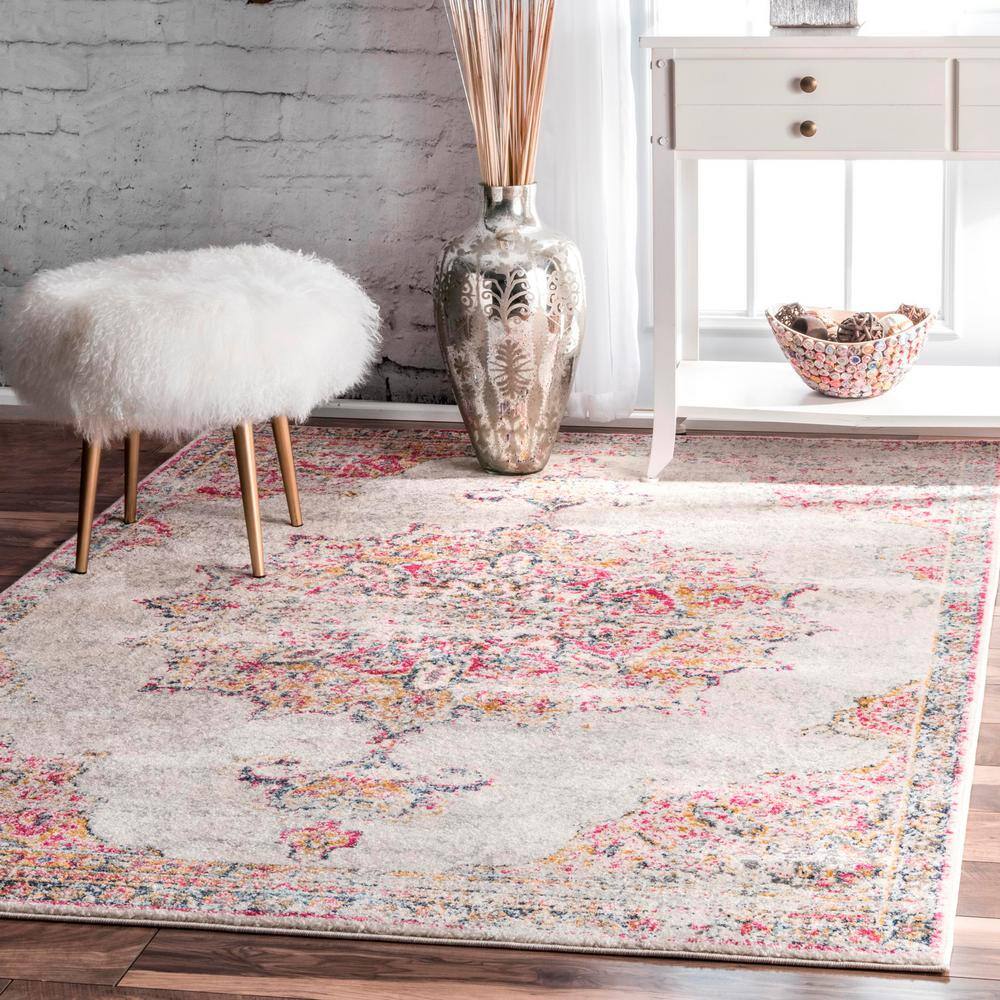 Reversible Pink Medallion 4' x 6' Synthetic Area Rug