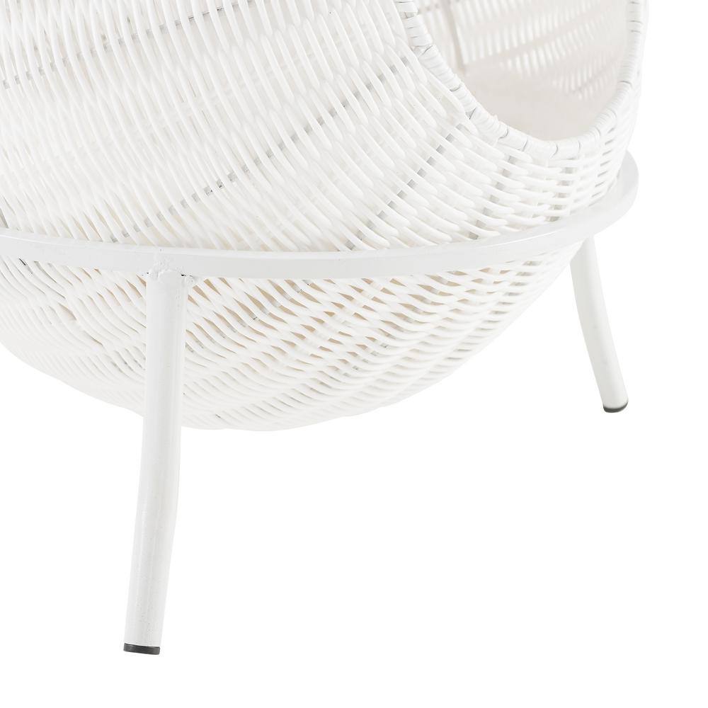 Nala White Wicker Cat Condo with Plush Cushion