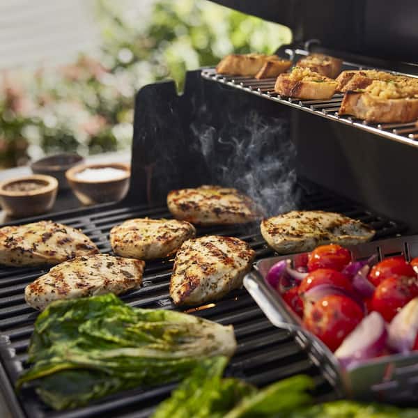 Weber Genesis E-335 3-Burner Liquid Propane Gas Grill in Black