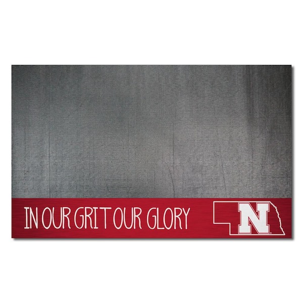 FANMATS Nebraska Cornhuskers Southern Style Vinyl 42 in. Grill Mat