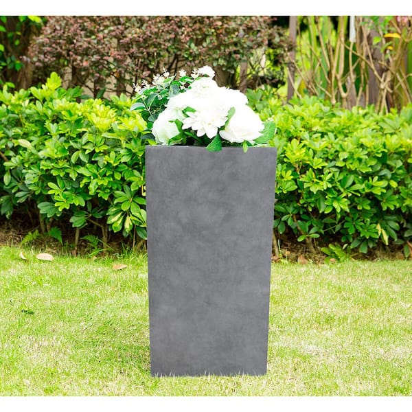 KANTE 24 in. H Square Natural Concrete/Fiberglass Indoor Outdoor Tall Modern Seamless Planter