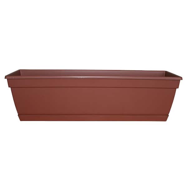 Dynamic Design Newbury Small 7.86 in x 23.75 in. Terracotta Resin Window Box with Saucer