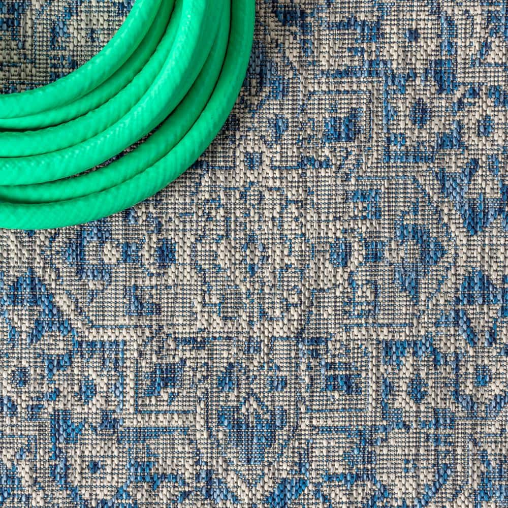 Rozetta Boho Medallion Gray Synthetic 3x5 Indoor/Outdoor Rug
